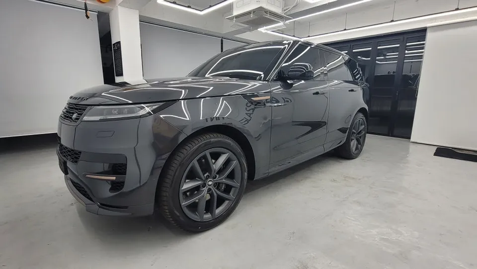 Land Rover Range Rover Sport window tinting - Land Rover Range Rover Sport Window Tinting Review photo 4