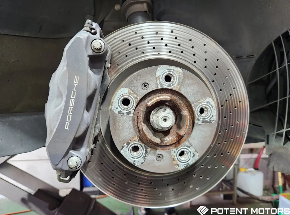 Porsche Boxster wheel repair installation result
