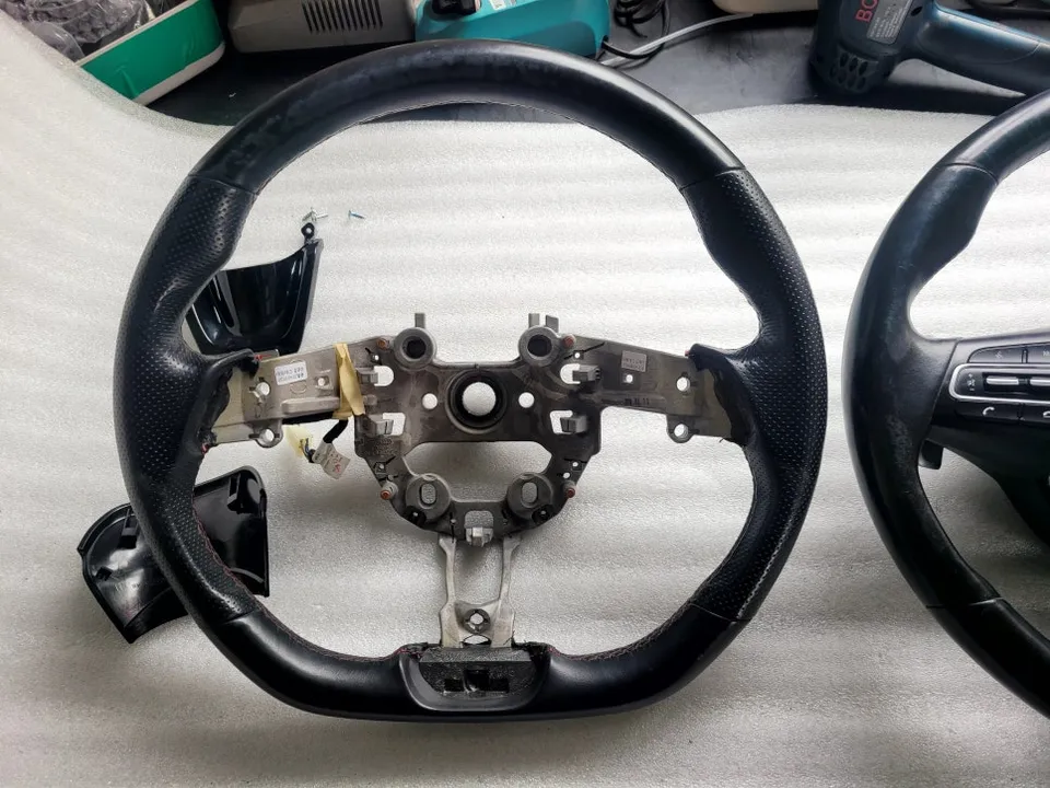 Kia Stinger steering wheel - Kia Stinger Steering Wheel Customization Review photo 5
