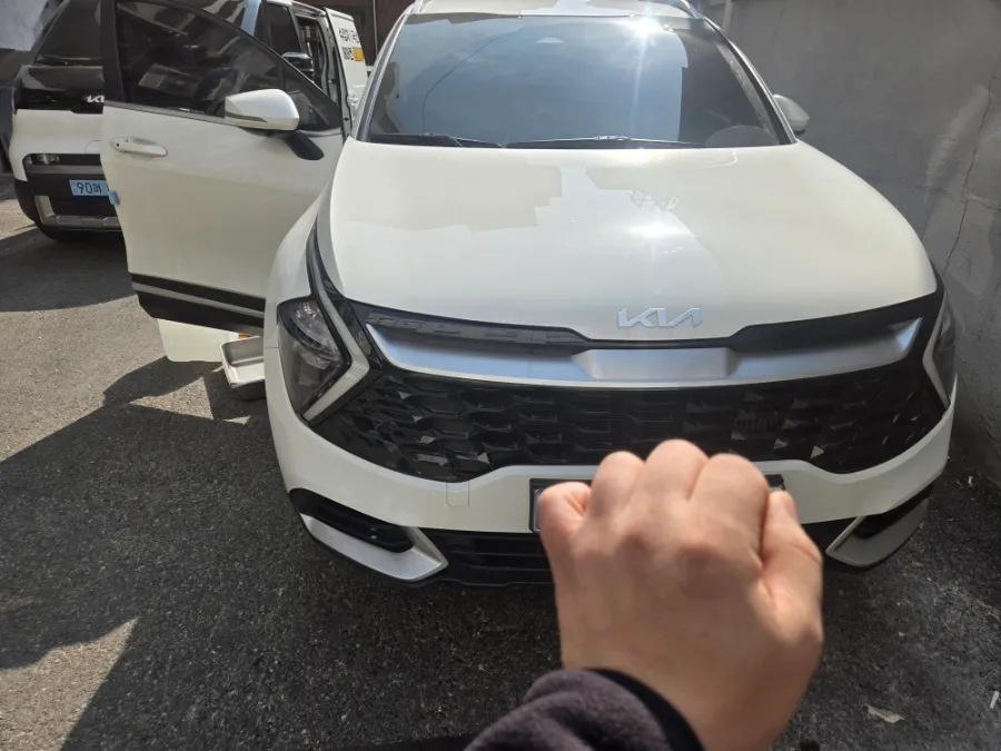 Kia 스포티지 NQ5 paint correction installation result