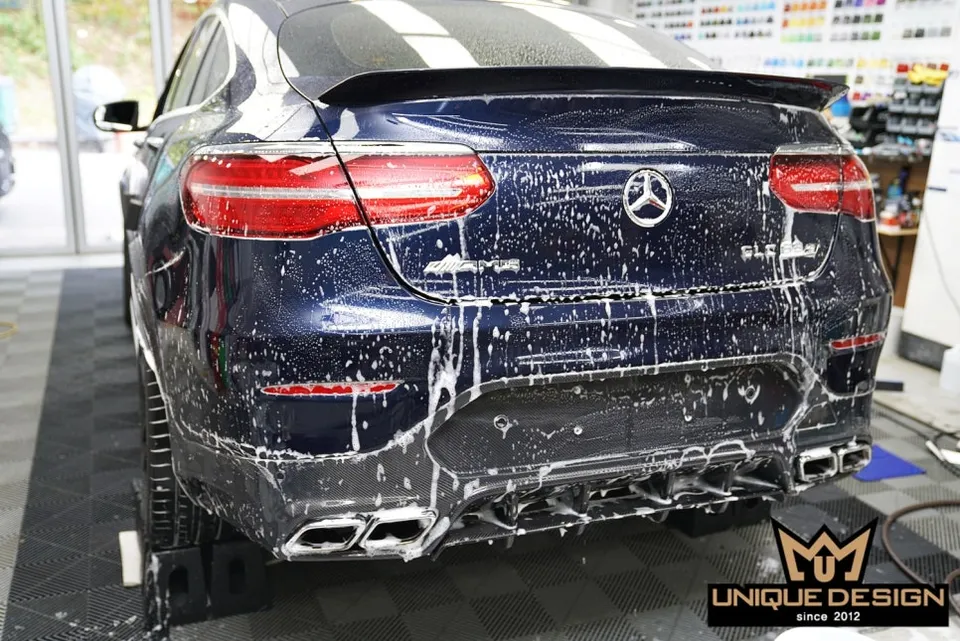 Mercedes-Benz GLCのPPF施工事例｜リアルカーボンパーツ保護 施工写真 6