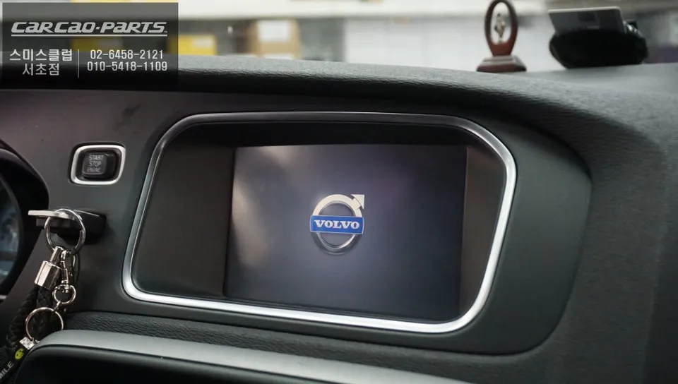 Volvo V40 carplay - Volvo V40 CarPlay Installation Review — Navigation Fixed photo 3