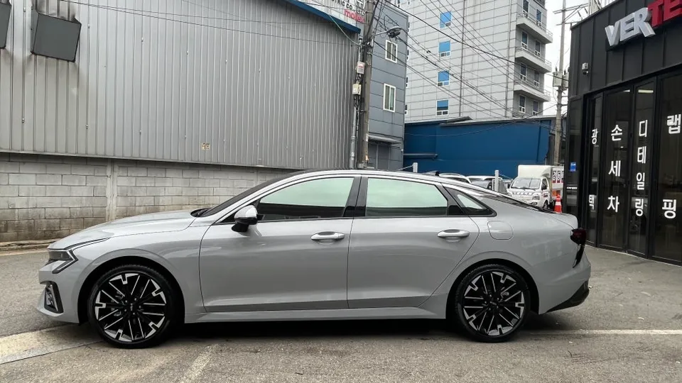 Kia K5 DL3 new car package - Kia K5 New Car Package Review: Rainbow V90 Tint & Protection photo 5