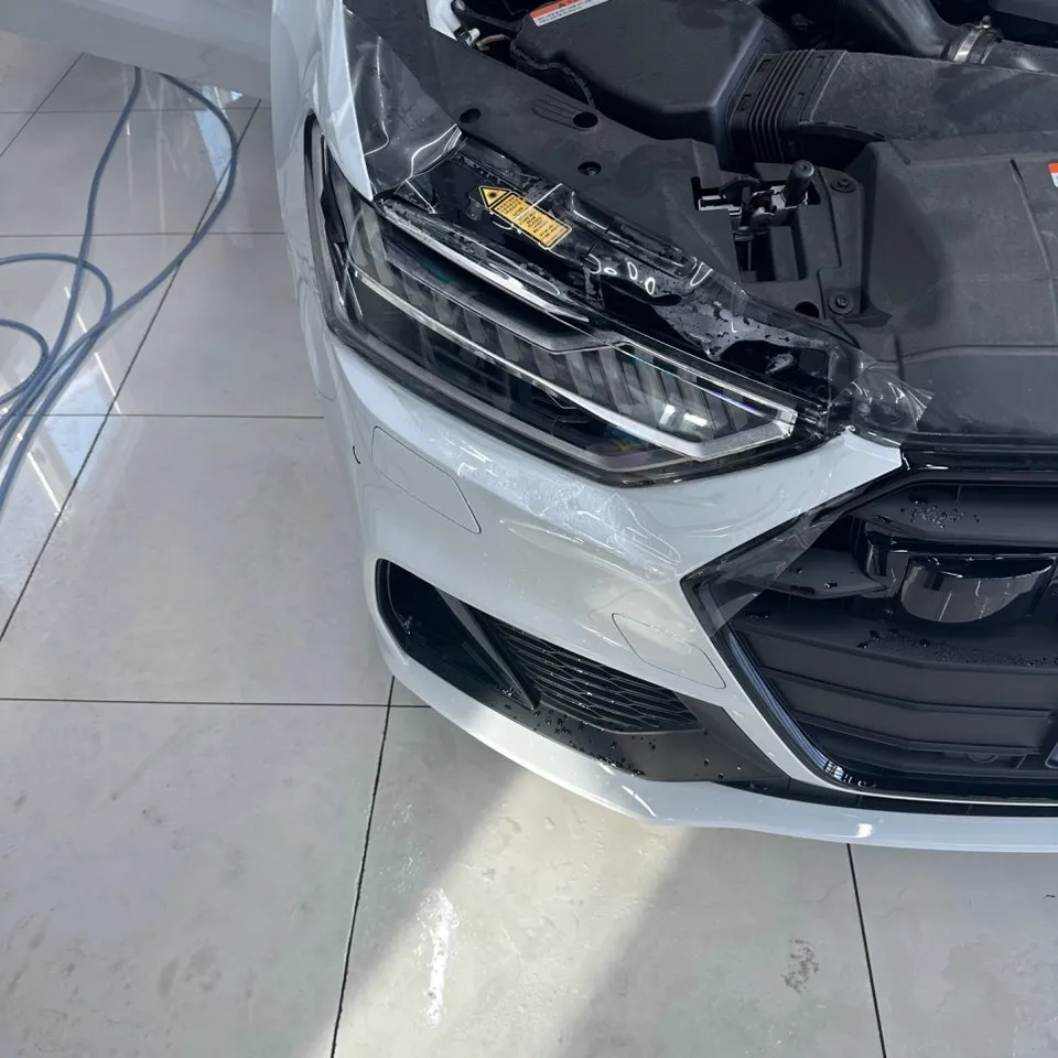 Audi A7 PPF施工事例｜ライト・Bピラー保護 施工写真 3