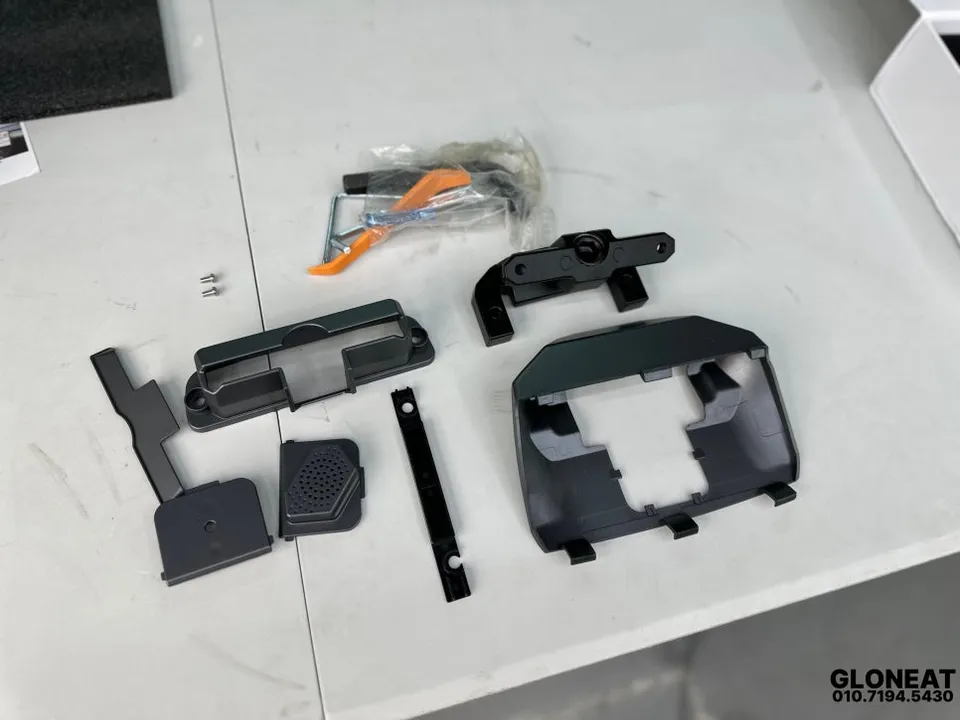 Tesla Model Y ambient lighting - Tesla Model Y Ambient Lighting Review — Cost & Results photo 3