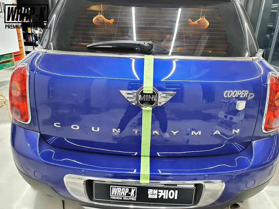MINI Clubmanのカーラッピング事例|費用目安・仕上がり 施工写真 4-2