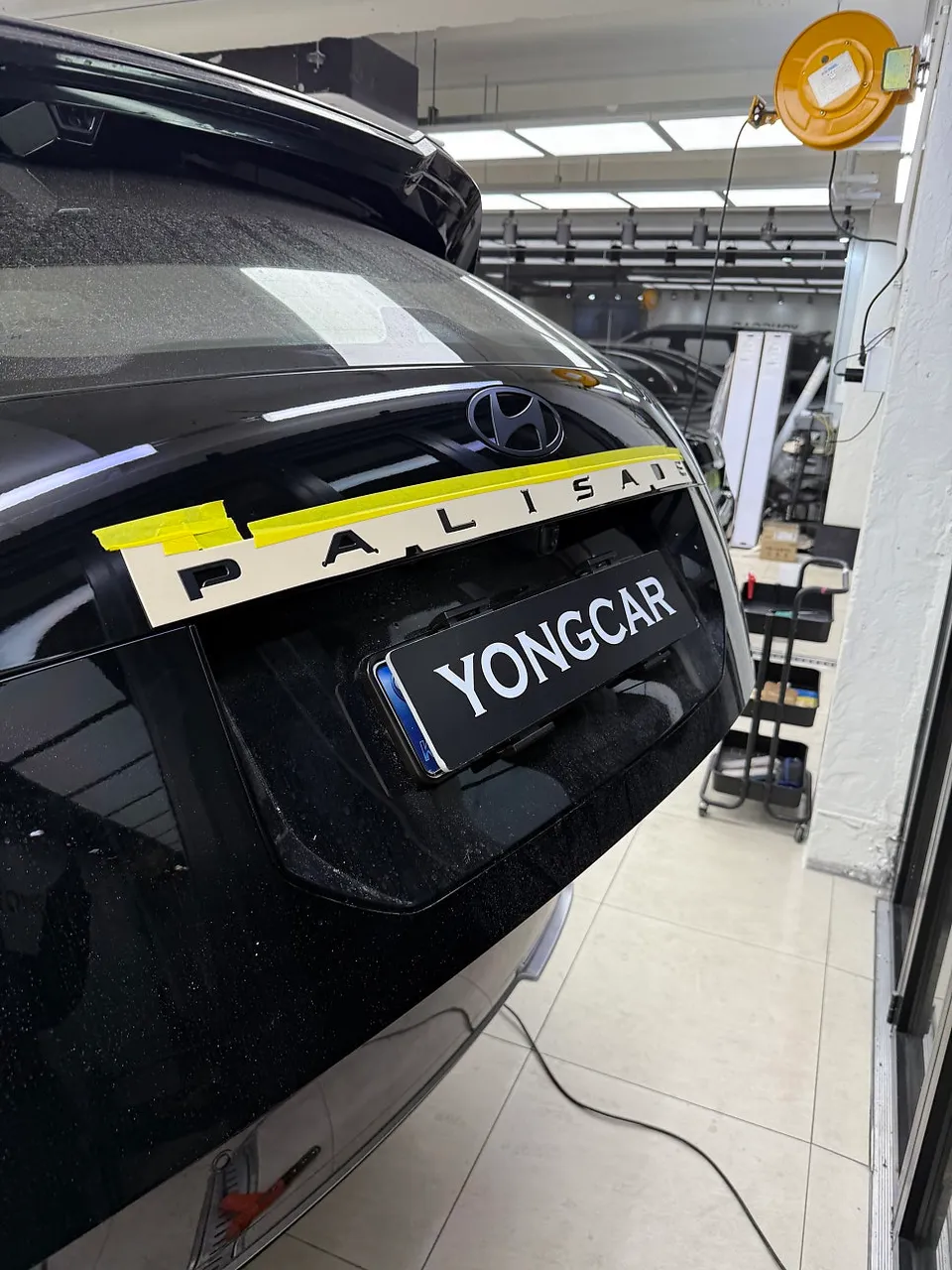 Hyundai Palisadeのカーラッピング事例 施工写真 4-2