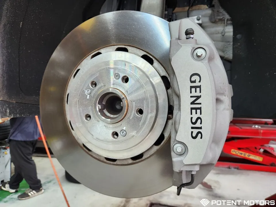 Genesis G80 wheel repair installation result