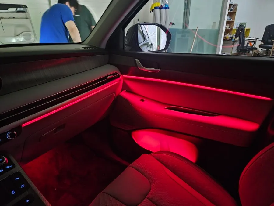 Hyundai Palisade Ambient Lighting Review — Enhanced Interior Mood