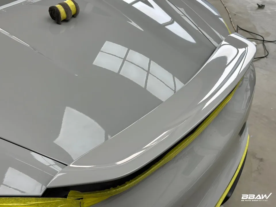 ポルシェ 718 Boxsterのカーラッピング事例|費用目安・仕上がり 施工写真 3-1