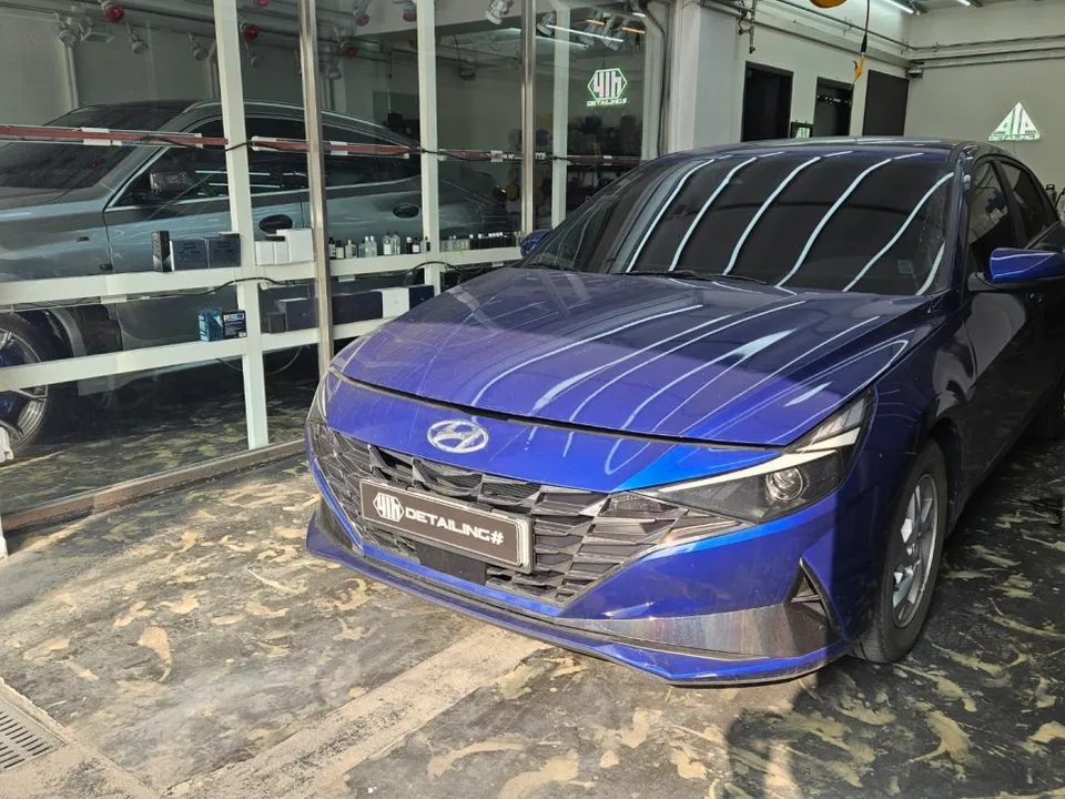 Hyundai Elantra CN7のガラスコーティング事例|費用目安・仕上がり 施工写真 2-1