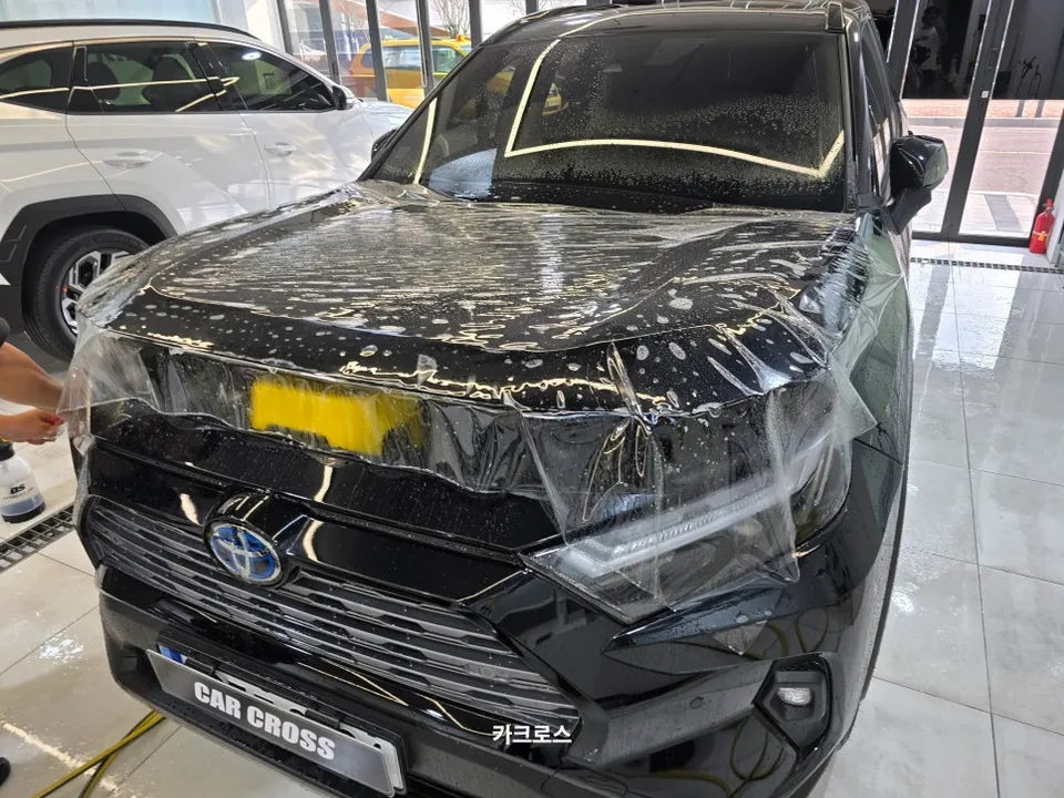 トヨタ RAV4 PPF施工事例｜費用目安・仕上がり 施工写真 5