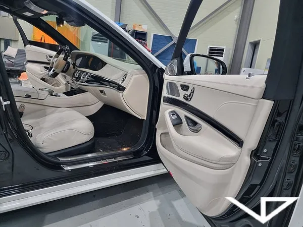 Mercedes-Benz S-Class W222 interior customization - Mercedes-Benz S-Class W222 Interior Customization Review photo 3