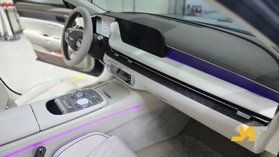 Genesis G90 ambient lighting - Genesis G90 Ambient Lighting Review: Cost & Results photo 3