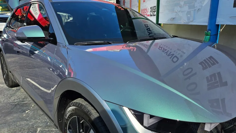 Hyundai IONIQのカーフィルム施工事例｜仕上がりと費用目安 施工写真 5