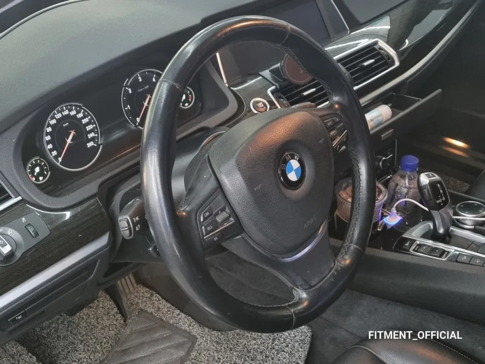 BMW 5 Series steering wheel - BMW 5 Series Steering Wheel Customization Review photo 4