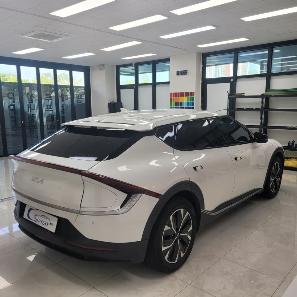 Kia EV6 Vinyl Wrap Review: Interstellar Blue Color Change After
