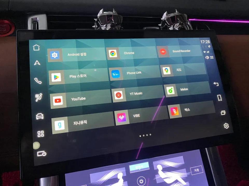 Land Rover Range Rover SportのAndroid Auto・CarPlay取付事例 施工写真 4-2