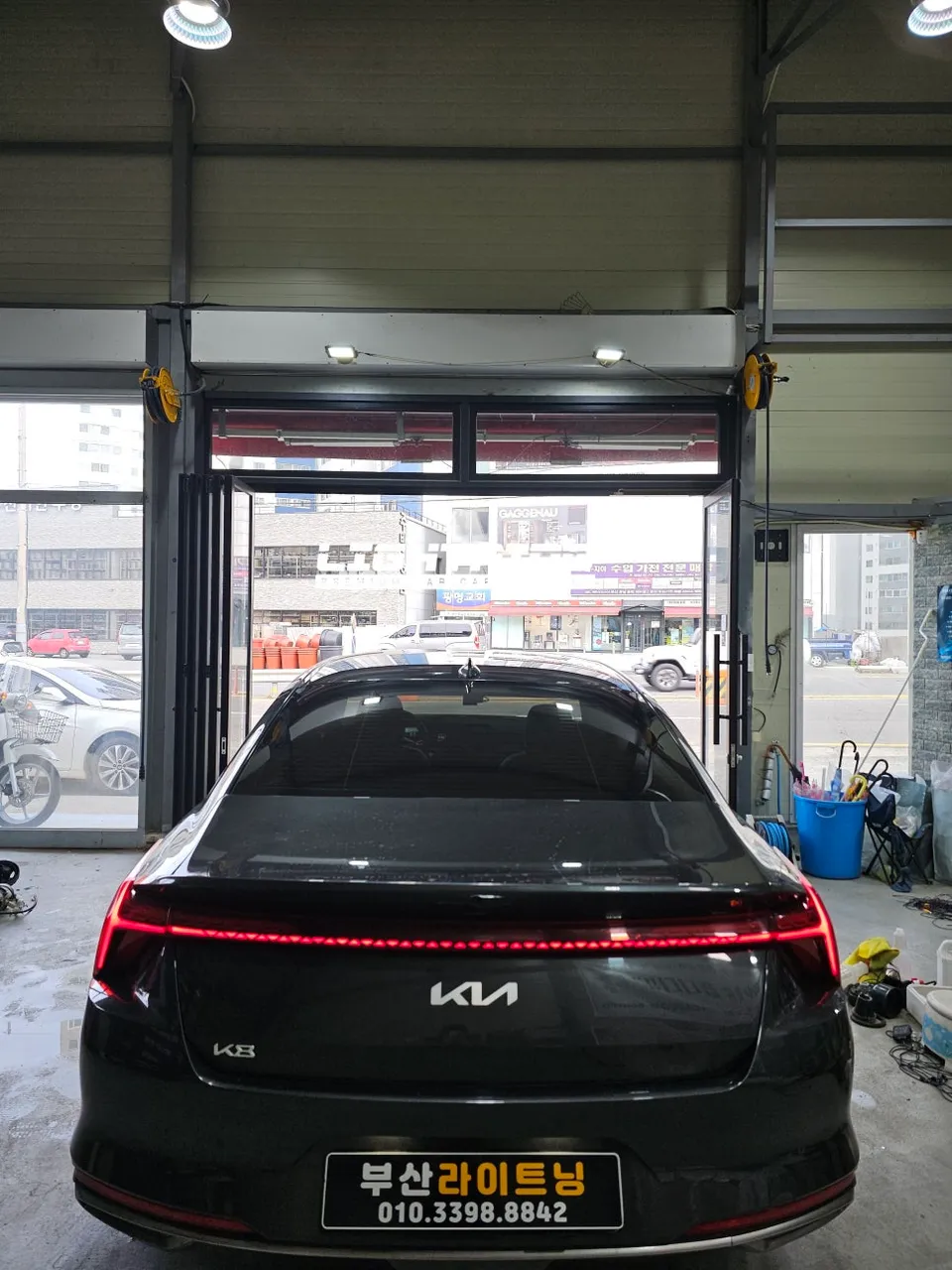 Kia K8 other - Kia K8 Turn Signal Upgrade Review photo 3
