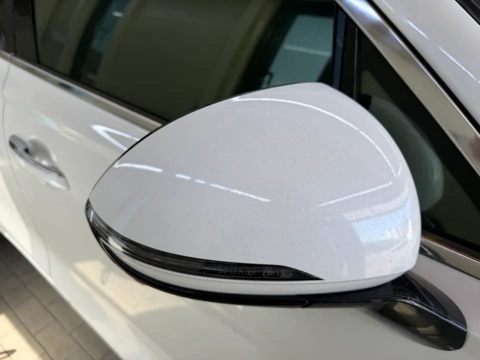Genesis GV70のガラスコーティング事例|韓国での施工例 施工写真 1-2