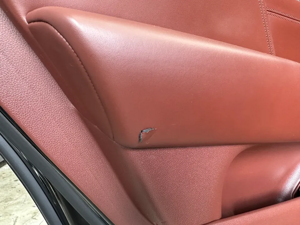 Genesis G90 interior customization - Genesis G90 Interior Customization Review: Cost & Results photo 2