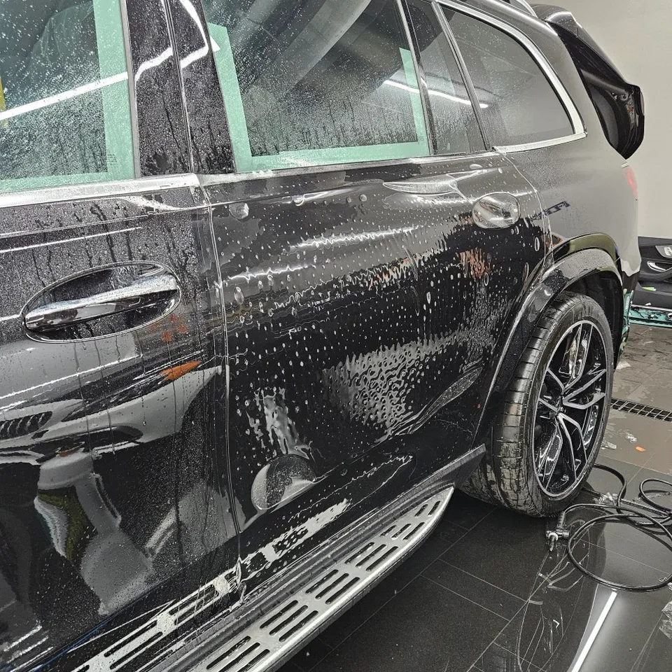 Mercedes-Benz GLS 580のPPF施工事例｜費用目安・仕上がり 施工写真 1-3