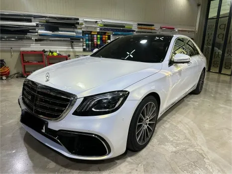 メルセデス・ベンツ Sクラス W222のカーラッピング事例|費用目安・仕上がり 施工写真 2-2