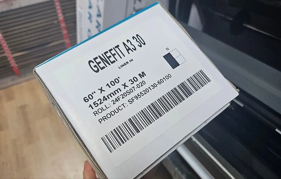 Genesis G80のカーフィルム施工事例|費用目安と仕上がり 施工写真 3-1