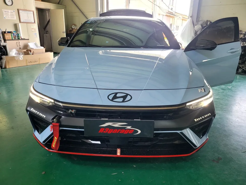 Hyundai Elantra interior customization installation result
