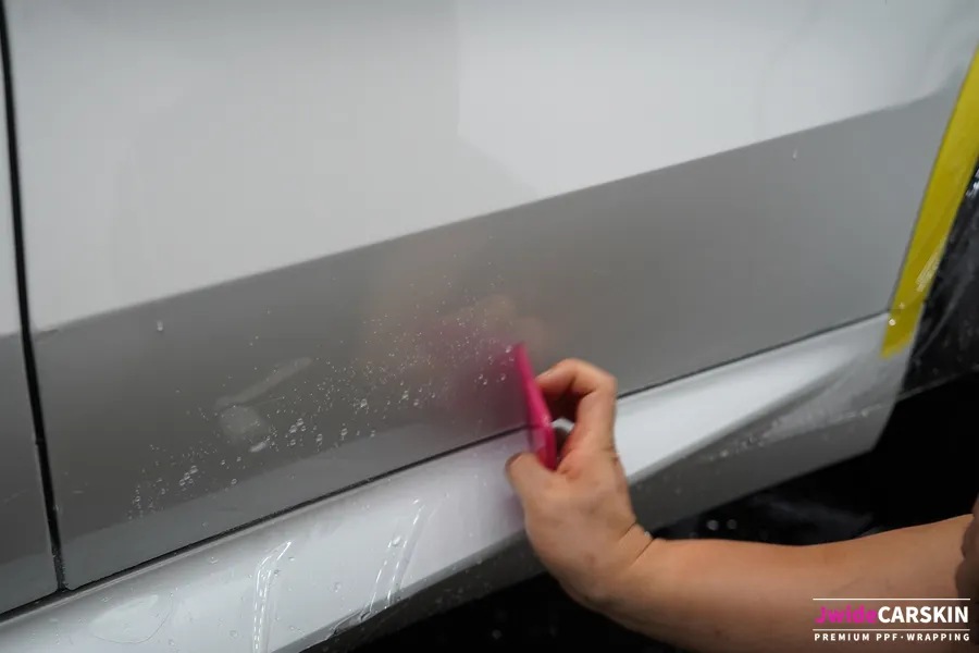 BMW X5 ppf - BMW X5 PPF Installation Review - Scratch Protection photo 4