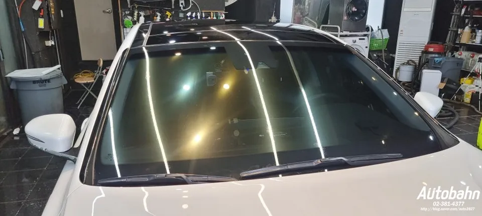 Hyundai Grandeur IGのガラスコーティング事例｜費用目安・仕上がり 施工写真 1-3