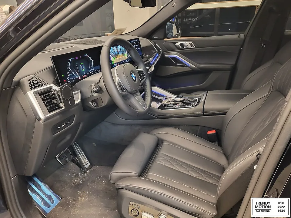 BMW X6 interior customization - BMW X6 Interior Customization Review: Ivory Two-Tone photo 2
