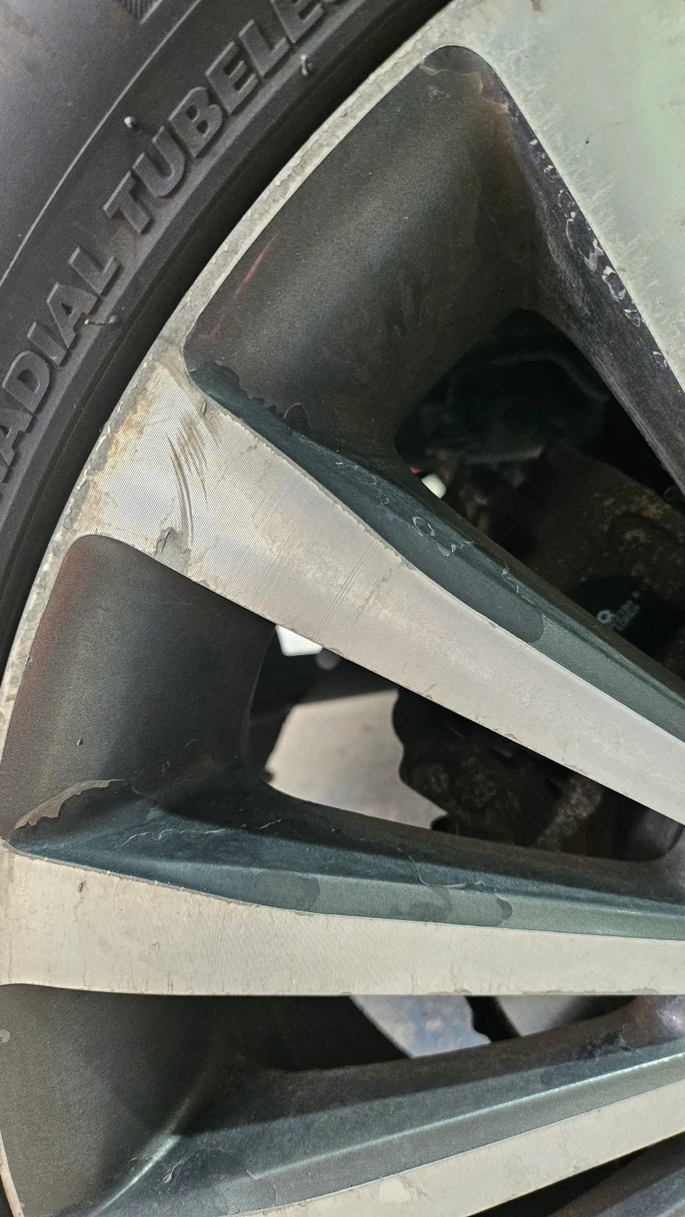 Kia K7 wheel repair - Kia K7 Wheel Repair & Painting Review: Cost & Results photo 4