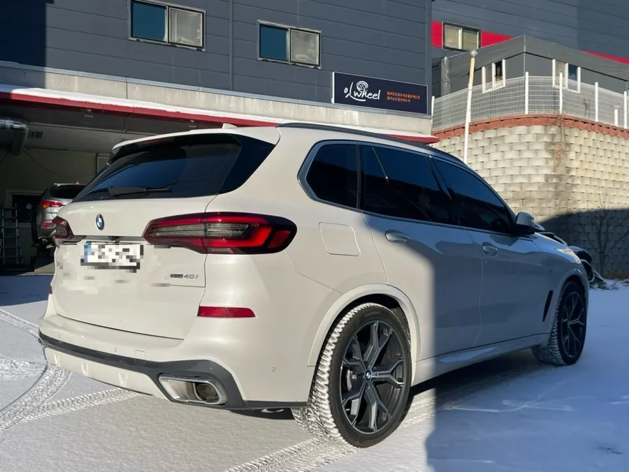 BMW X5のホイールリペア・塗装事例 施工写真 4-1