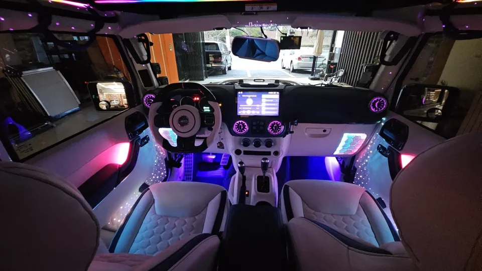 Jeep Wrangler Rubicon interior customization - Jeep Wrangler Rubicon Interior Customization Review photo 3