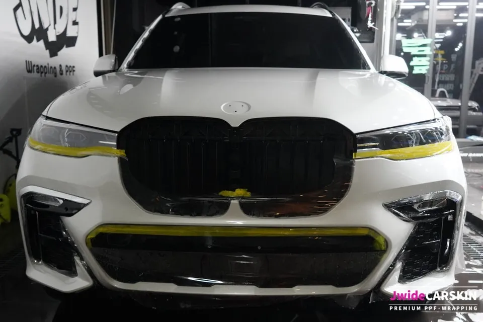BMW X7 G07 PPF施工事例｜費用目安・仕上がり 施工写真 2-3