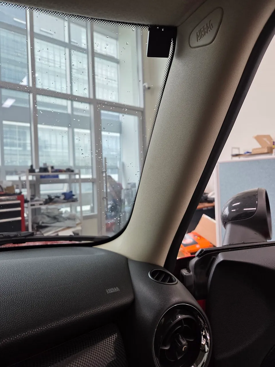 MINI Clubman car audio - MINI Clubman Car Audio Upgrade Review: Harman Kardon Tweeters photo 3