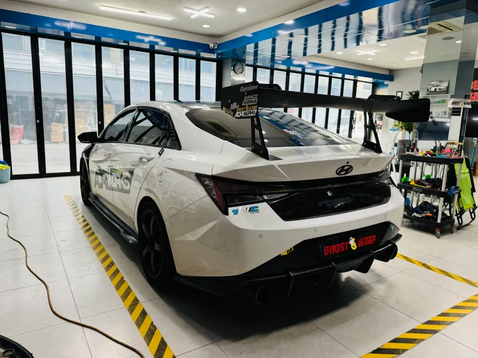 Hyundai Elantra Nのカーラッピング事例｜費用目安・仕上がり 施工写真 1-3