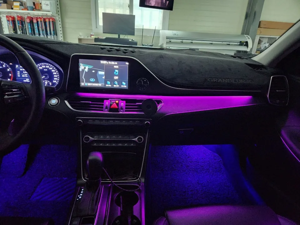 Hyundai Grandeur IG ambient lighting - Hyundai Grandeur IG Ambient Lighting Review: Subtle Upgrade photo 3