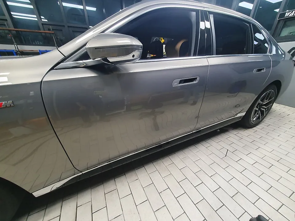 BMW 7 Series PPF施工事例｜費用目安と仕上がり 写真