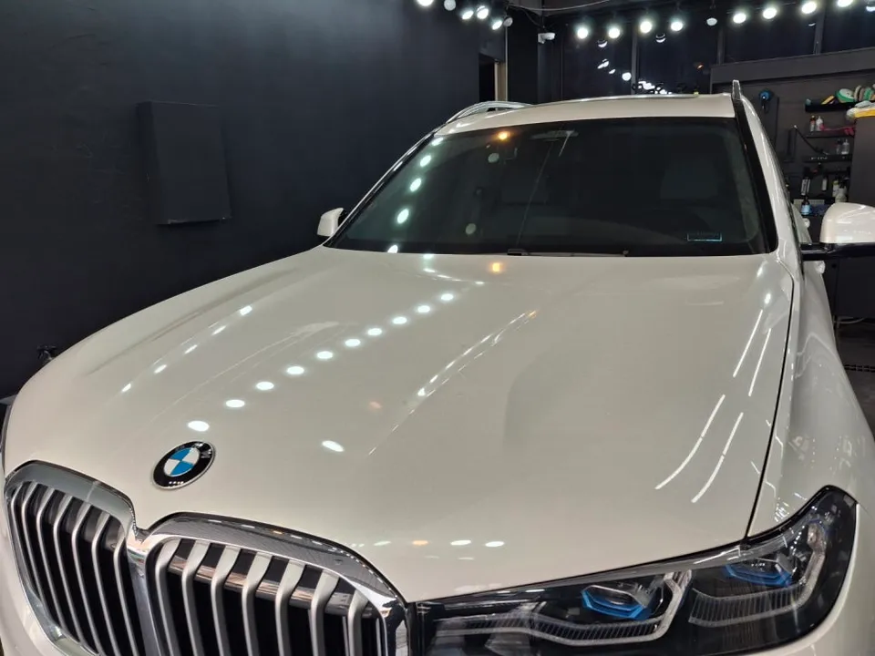 BMW X7 paint correction - BMW X7 Paint Correction & Glass Coating Review photo 3