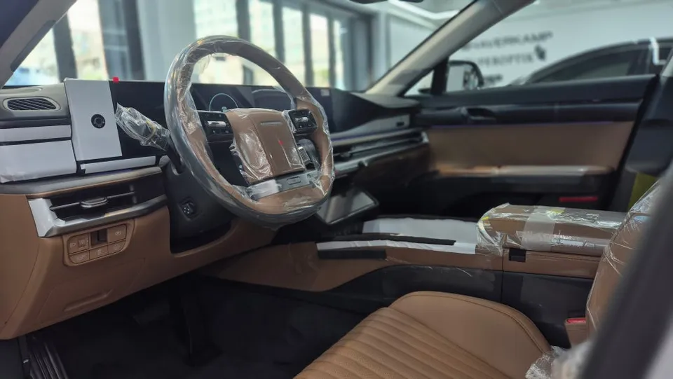 Hyundai AzeraのPPF施工事例｜費用目安と仕上がり 施工写真 2-1