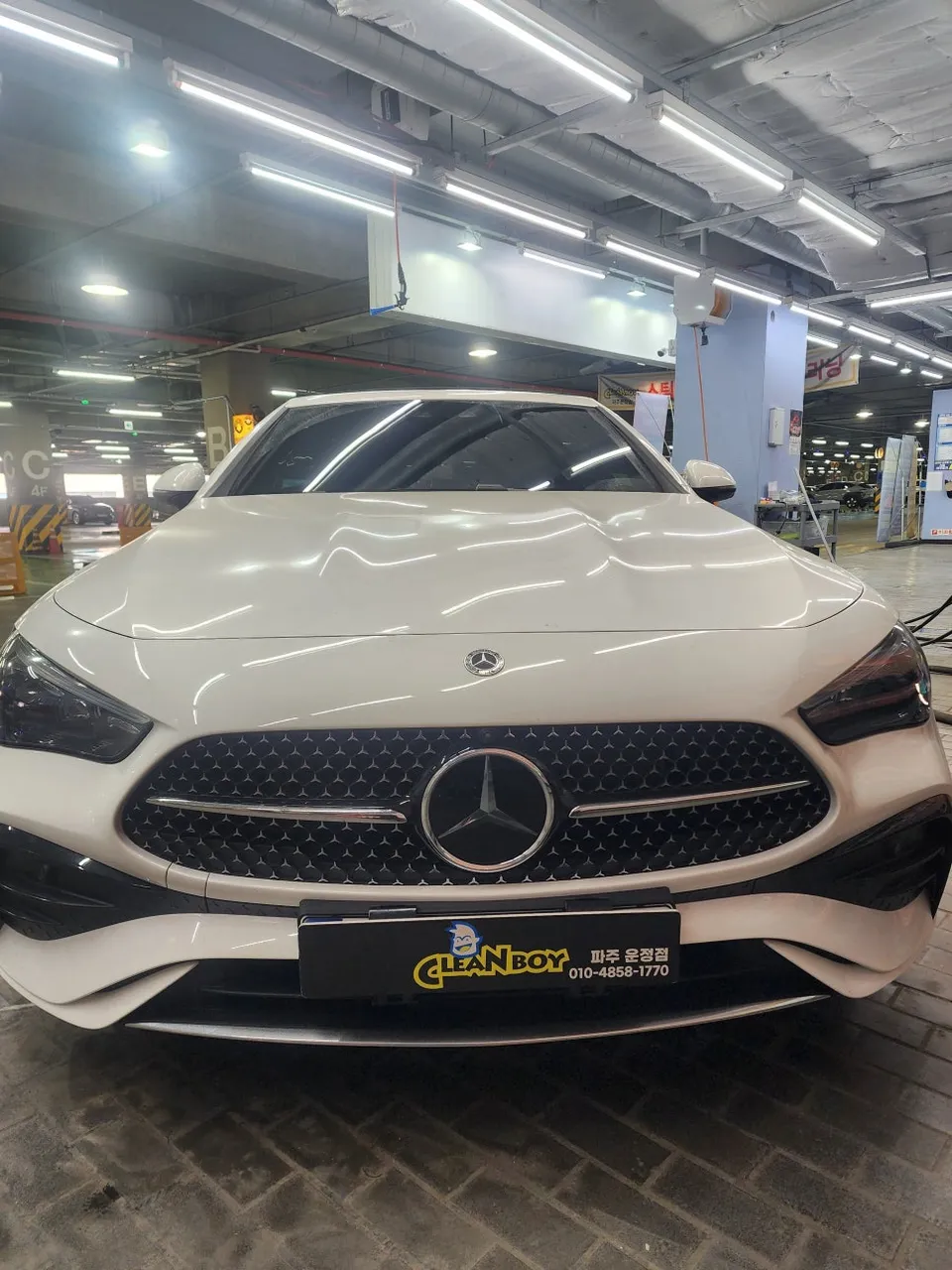 Mercedes-Benz C-Class Car Service Review - Sunday Availability
