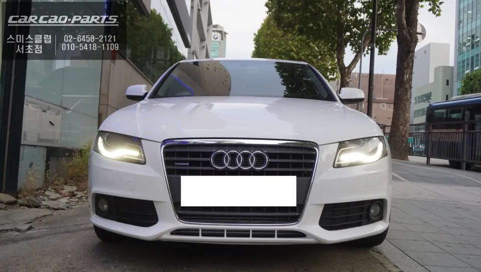 Audi A4のAndroid Auto・CarPlay取付事例 施工写真 3-2