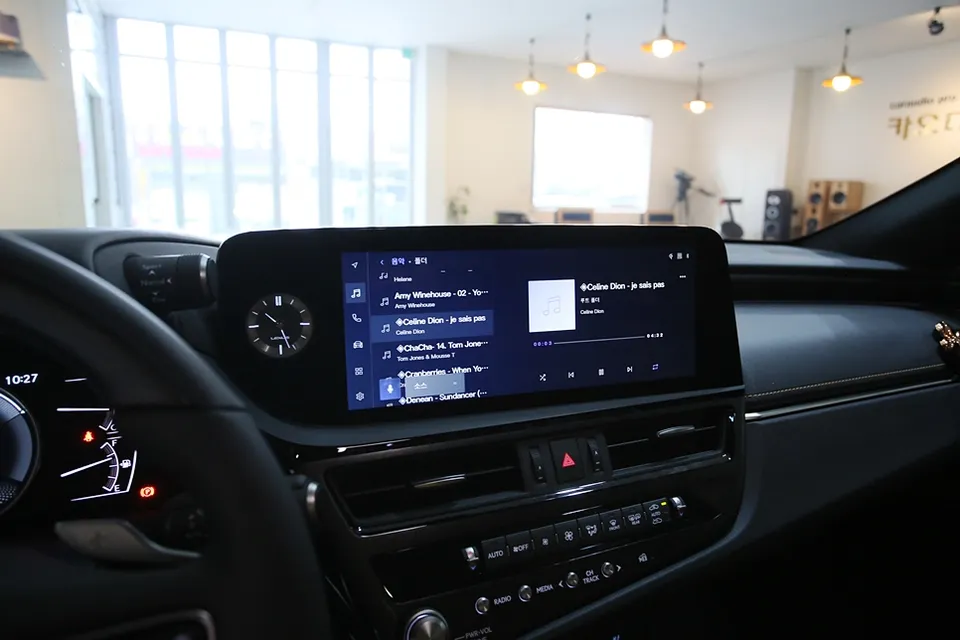 Lexus ES car audio - Lexus ES Car Audio System Upgrade Review: Dynaudio Esotan 232 photo 3
