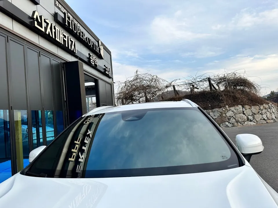 Volvo XC60 window tinting - Volvo XC60 Window Tinting Review: Heat Rejection Film photo 3