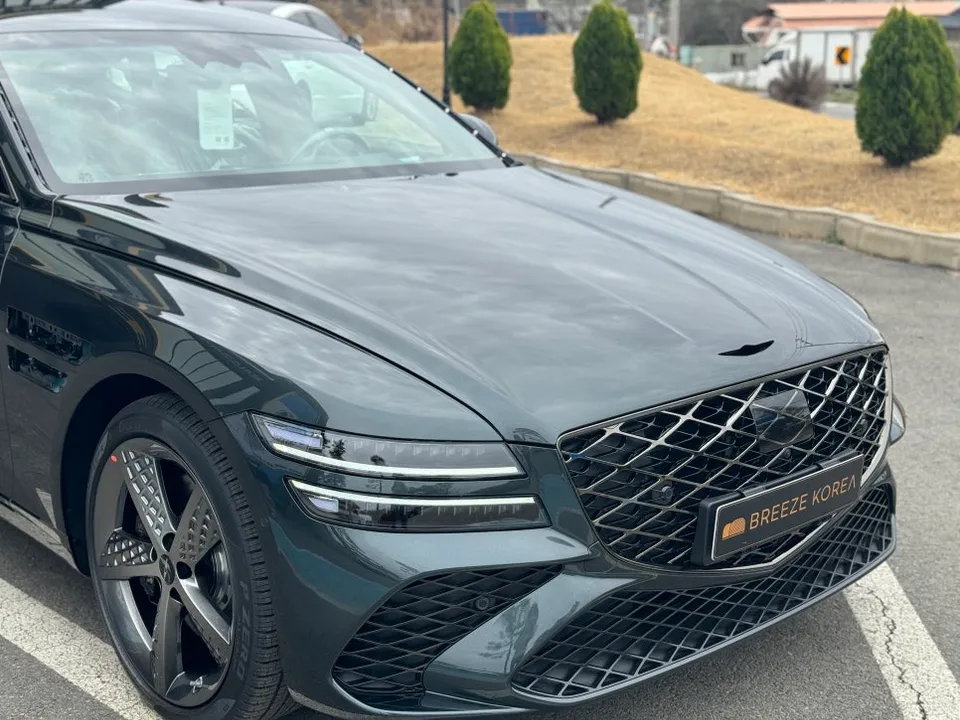 Genesis G80のPPF施工事例｜無光フィルムで高級感を演出 施工写真 2