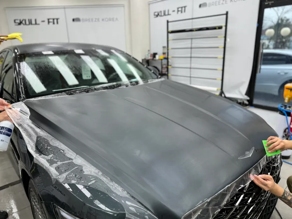 Genesis G80のPPF施工事例｜無光フィルムで高級感を演出 施工写真 5