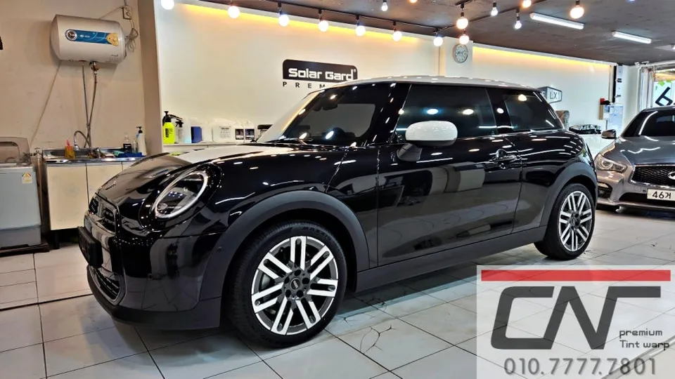MINI MINIのカーフィルム施工事例|費用目安・仕上がり 施工写真 1-3