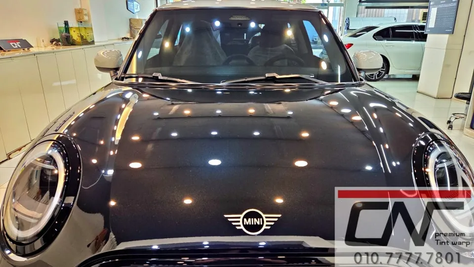 MINI MINIのカーフィルム施工事例|費用目安・仕上がり 施工写真 2-3